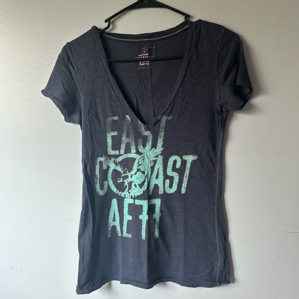 American Eagle Outfitters Blue Fitted Short Sleeve T-Shirt